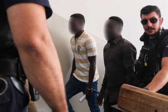 Από την κόλαση του Σουδάν στις ελληνικές φυλακές